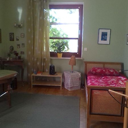 Messezimmer Naehe Zentrum Köln Eksteriør bilde